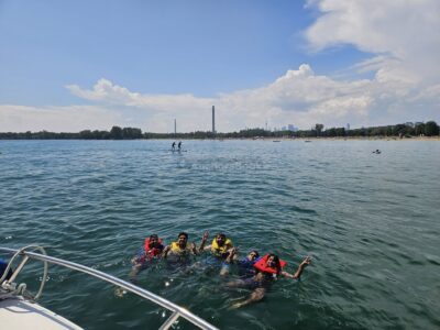 Four Winns Yacht Charter With Captain (2 hour minimum)