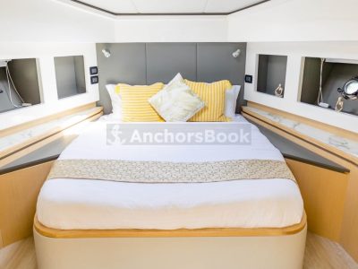 Dubai Private Yacht Charter – 2024 Build Year 52ft Luxury Yacht – 17 PAX