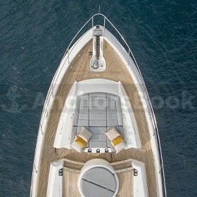 Sunseeker Predator 82ft