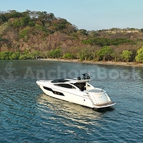 Sunseeker Predator 82ft