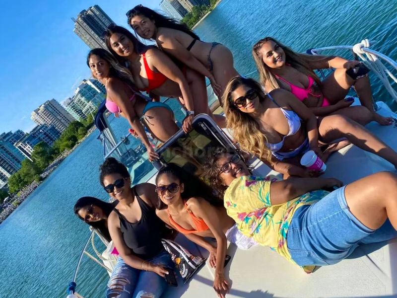 Ready to Party on 34ft MTX Stylish Motor Yachts (Up to 10 people)