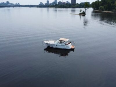 Boat for Charter on Ottawa River (10 Guests - 3 Hour minimum)