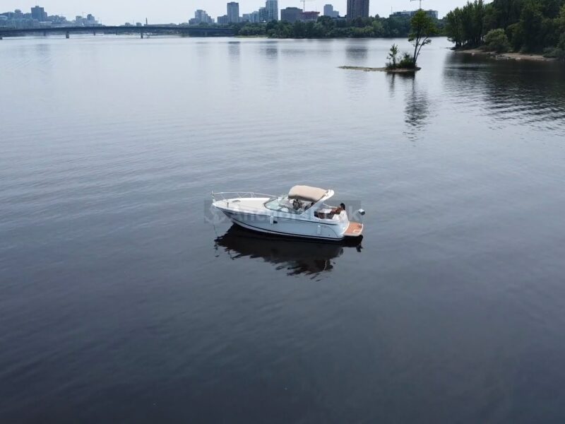 Boat for Charter on Ottawa River (10 Guests - 3 Hour minimum)