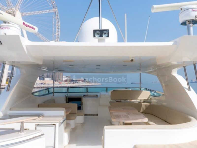 Majesty 101ft Yacht Rental With Jacuzzi (Dubai – 60 Guests Max)