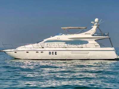 Mayas 75ft Yacht Rental (Dubai – 30 Guests Max)