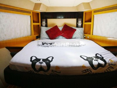 Majesty 59ft Yacht Rental (Dubai – 25 Guests Max)