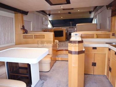 Majesty 59ft Yacht Rental (Dubai – 25 Guests Max)