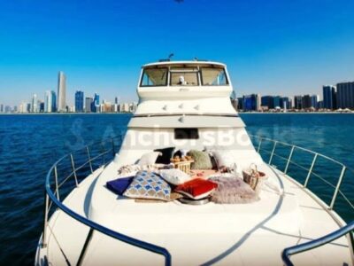 Event Yacht IN ABU DHABI – Max 10 Guests