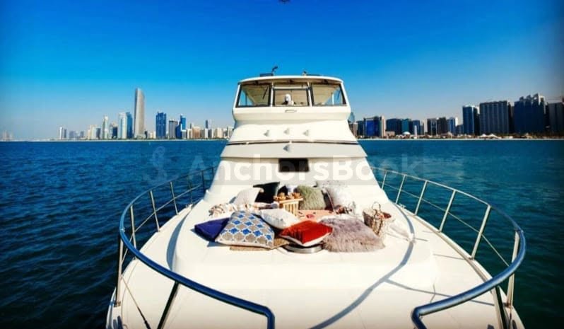 Event Yacht IN ABU DHABI – Max 10 Guests