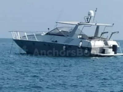 Yacht Charter IN ABU DHABI – Max 10 Guests