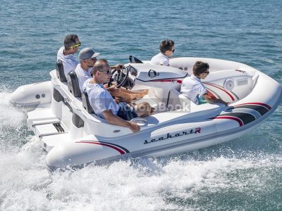 60 Minutes Private Tour - The SeaKart Experience SELF-DRIVE Jet Boat Rentals - Fits 3 Adults & 2 Children (5 total guests)
