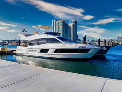 Private Yacht Rental - Majesty 48ft Yacht - 12 Guest (Dubai)