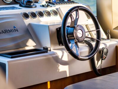 Private Yacht Rental - Majesty 48ft Yacht - 12 Guest (Dubai)