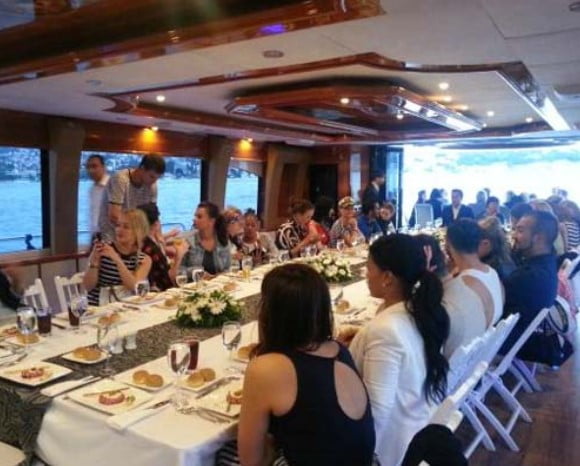 Family Cruise | AnchorsBook.com