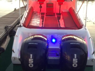 Speedboat IN ABU DHABI – Max 8 Guests