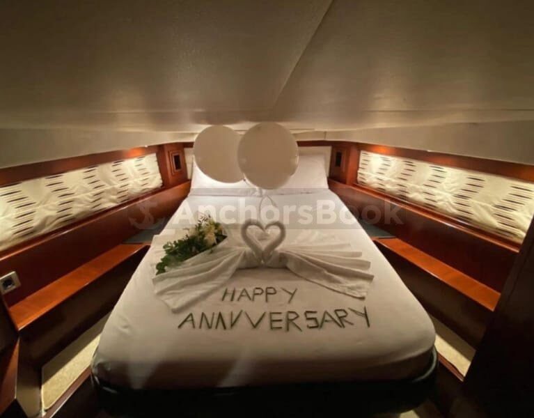 Event Yacht IN ABU DHABI – Max 10 Guests