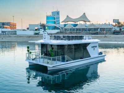 Party House Boat Charter IN ABU DHABI – Max 15 Guests