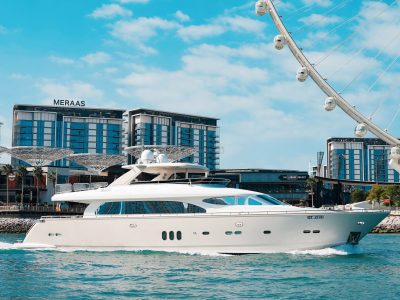 Dubai 98 ft Mega Sized Luxury Yacht - VIP 12 Guests