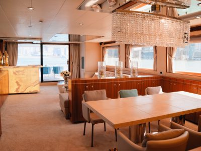 Dubai 98 ft Mega Sized Luxury Yacht - VIP 12 Guests