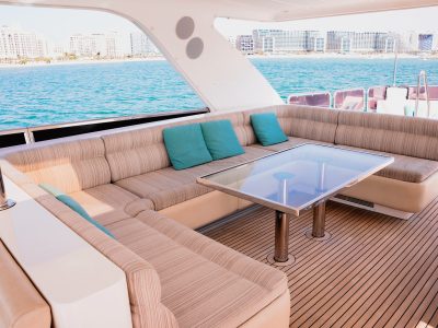 Dubai 98 ft Mega Sized Luxury Yacht - VIP 12 Guests