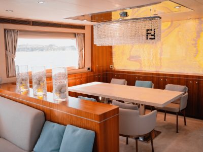 Dubai 98 ft Mega Sized Luxury Yacht - VIP 12 Guests