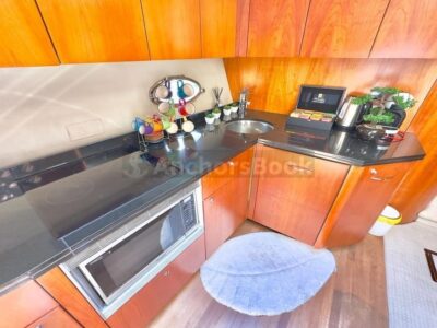 Luxury VIP Boat Rental – 70ft Private Rental In Dubai – 22 Guests