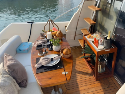 Hourly Luxury Yacht Rental In New Orleans