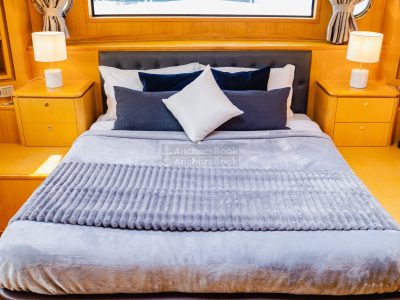 Luxury 2022 Build Yacht Private Charter – 110ft Yacht – 85 PAX