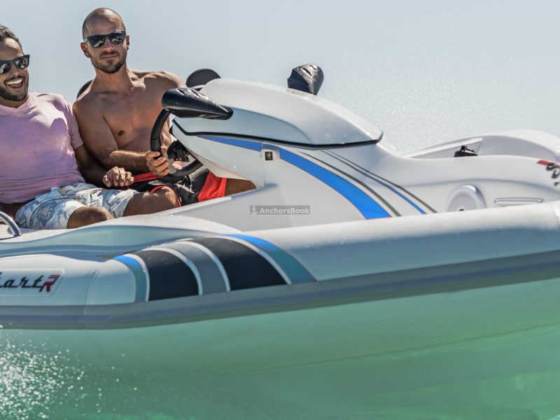 90 Minutes Private Tour - The SeaKart Experience SELF-DRIVE Jet Boat Rentals - Fits 3 Adults & 2 Children (5 total guests)