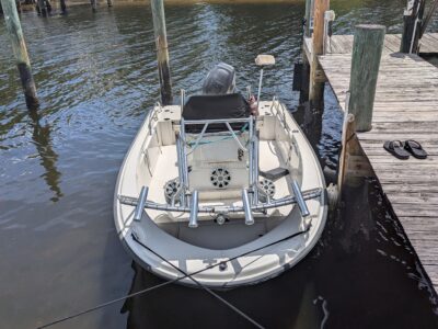 Boston Whaler Dauntless 180