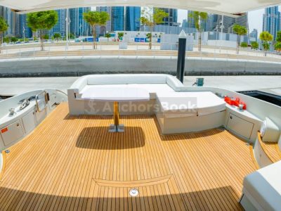 Private Yacht Charter In Dubai – 68ft Luxury Yacht – 15 PAX