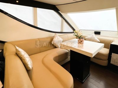 Yacht Charter In Dubai – 2022 Year 75ft Yacht – 30 PAX - Food, Drinks, Waterslides / Inflatables Available