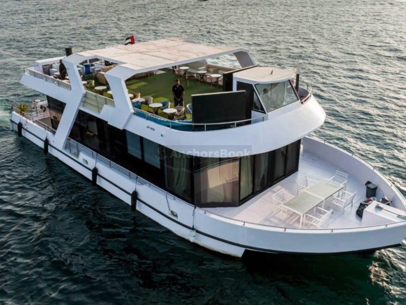 Bella Vita 1 Yacht Charter (Dubai – 130 Guests Max)