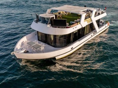 Bella Vita 1 Yacht Charter (Dubai – 130 Guests Max)