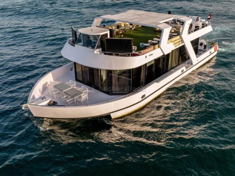 Bella Vita 1 Yacht Charter (Dubai – 130 Guests Max)