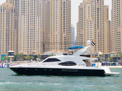 Luxury Private Event Yacht Charter In Dubai – 68ft Yacht – 25 PAX
