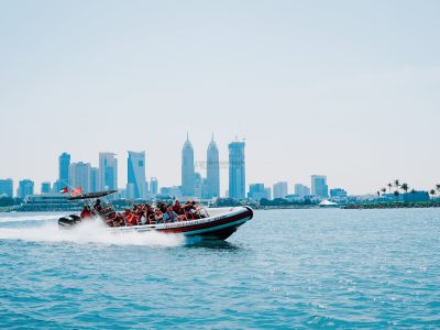 90 Minute Speed Boat Tour: Marina, Atlantis, Palm and Burj al arab