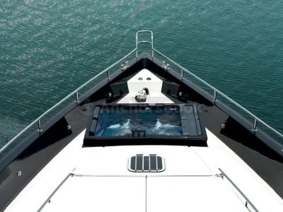 3-6 Hour Birthday Party 95ft Yacht With Jacuzzi, Cake, Decorations & Drinks Included – Dinner Optional – (Up to 50PAX)