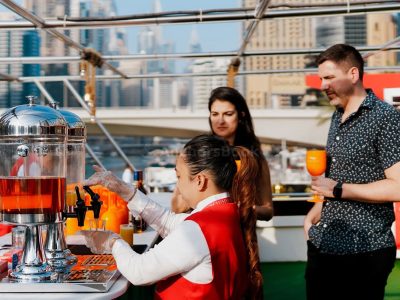Luxury Dubai Marina Evening Dinner Cruise - with Live Music - 90 Minutes