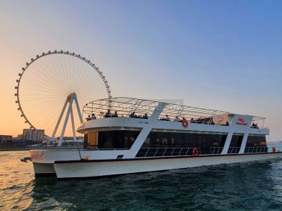 Luxury Dubai Marina Evening Dinner Cruise - with Live Music - 90 Minutes