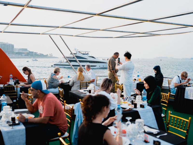 Luxury Dubai Marina Evening Dinner Cruise - with Live Music - 90 Minutes