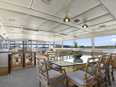 Luxury Motor Yacht Charter