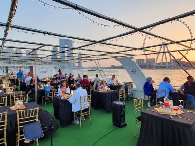Luxury Dubai Marina Evening Dinner Cruise - with Live Music - 90 Minutes