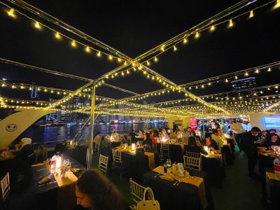 Luxury Dubai Marina Evening Dinner Cruise - with Live Music - 90 Minutes