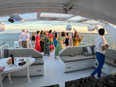 Luxury Motor Yacht Charter