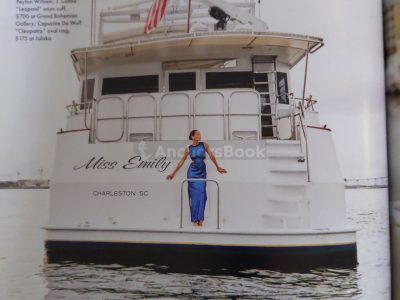 Luxury Motor Yacht Charter