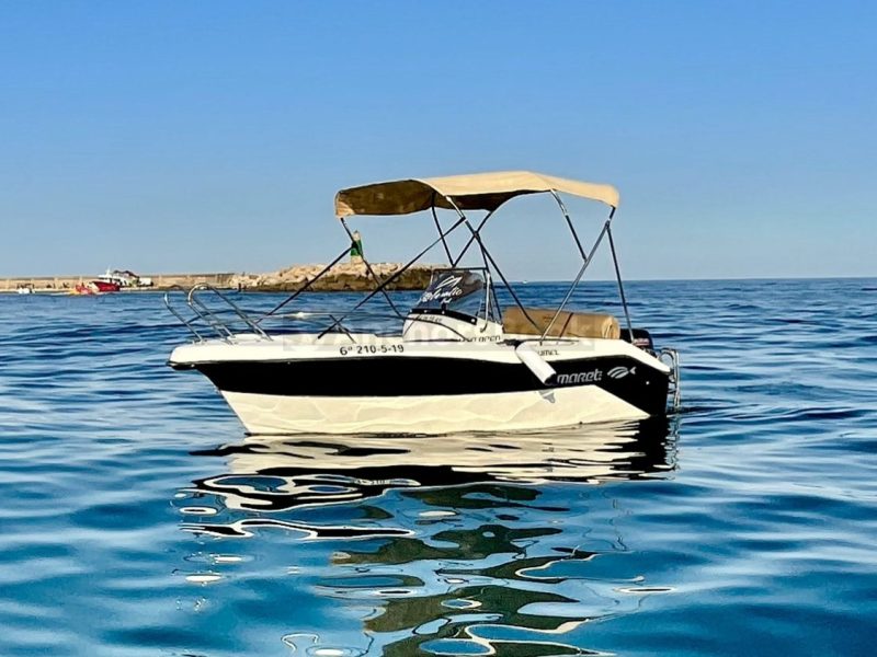 Rent a Boat without License - Mareti