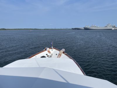 Luxury Motor Yacht Charter