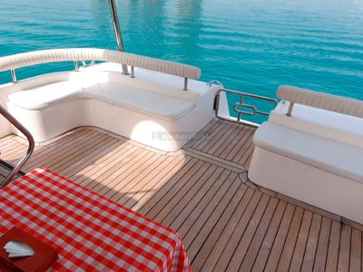 Dubai 70 ft Luxury Yacht Rental - 25PAX