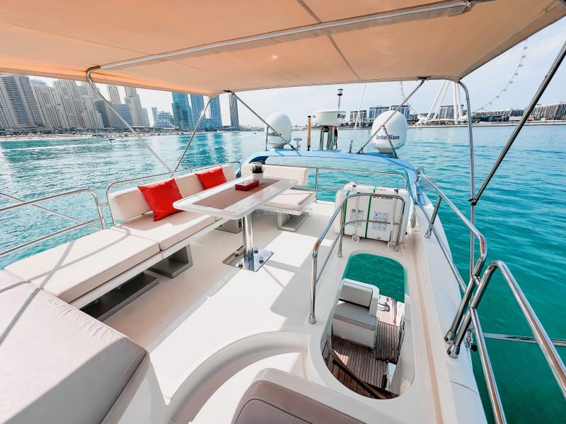 Dubai 50 ft Azimut Luxury Yacht - 15PAX